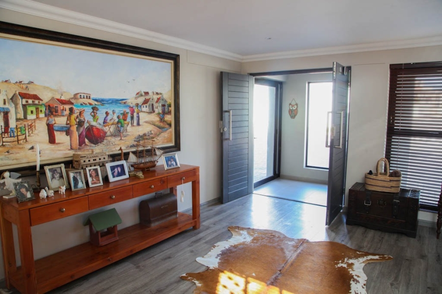 4 Bedroom Property for Sale in Calypso Beach Western Cape